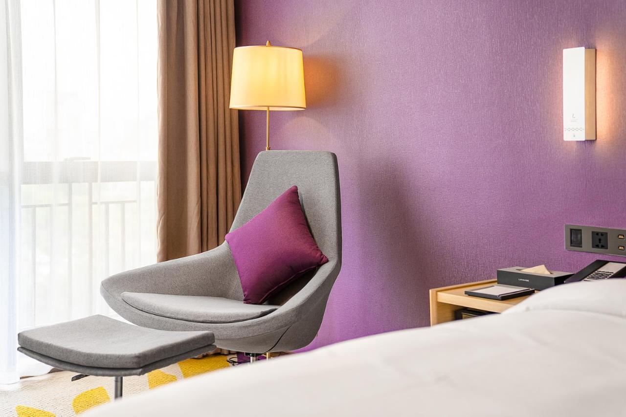Echarm International Hotel Guangzhou Baiyun International Airport Huadu Plaza Branch - Free Deliver Service To Guangzhou Baiyun International Airport & Free Deliver Service To Canton Fair Complex During Canton Fair Period Exterior photo