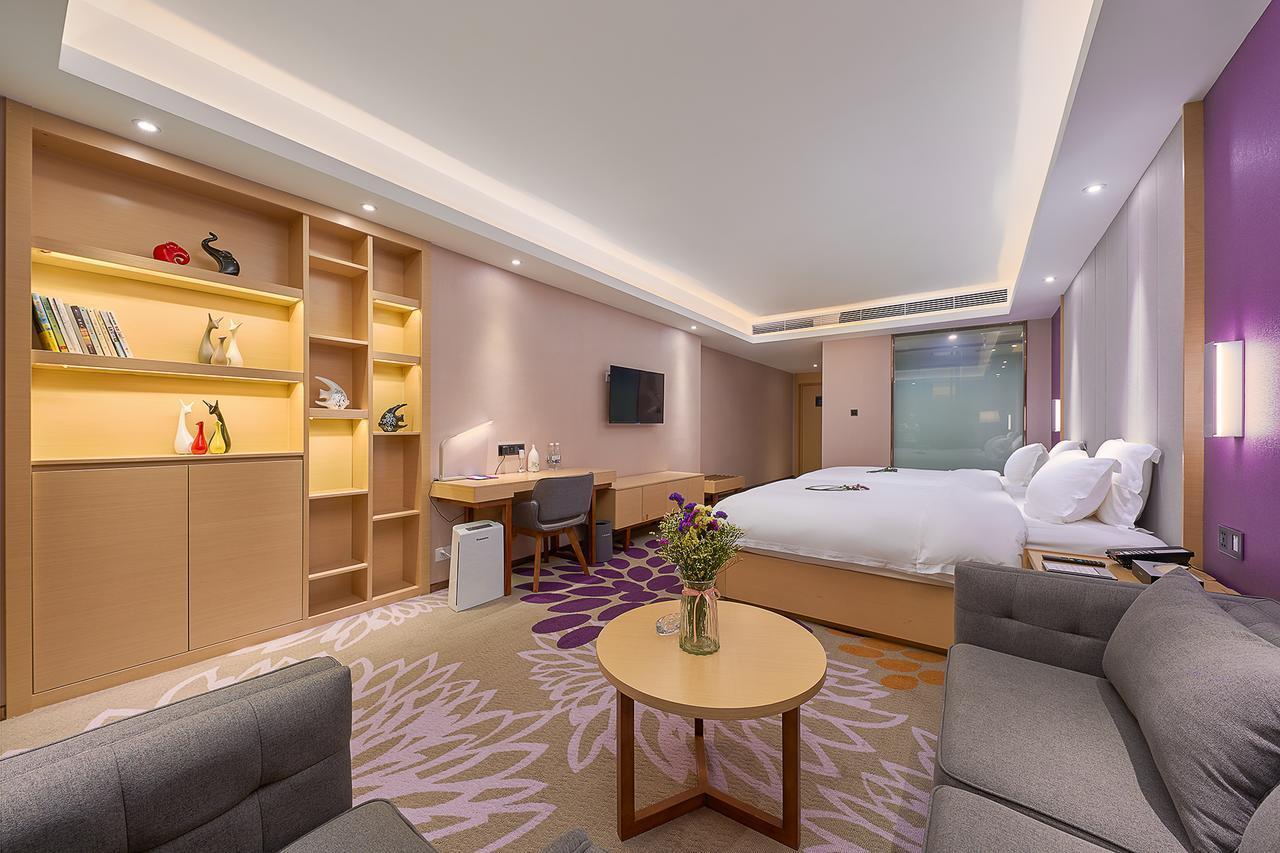 Echarm International Hotel Guangzhou Baiyun International Airport Huadu Plaza Branch - Free Deliver Service To Guangzhou Baiyun International Airport & Free Deliver Service To Canton Fair Complex During Canton Fair Period Exterior photo